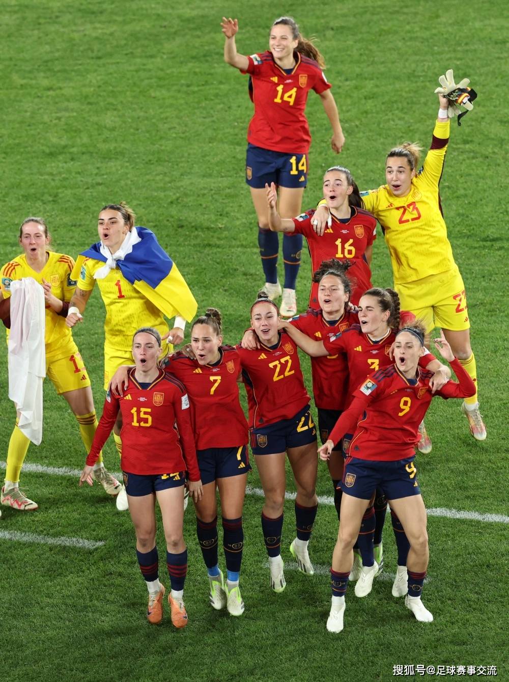 德国队击败西班牙队，晋级女足欧洲锦标赛决赛